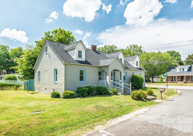 3rd image of 1106 Lane St, Kannapolis, NC 28083 | MLS# 4370366