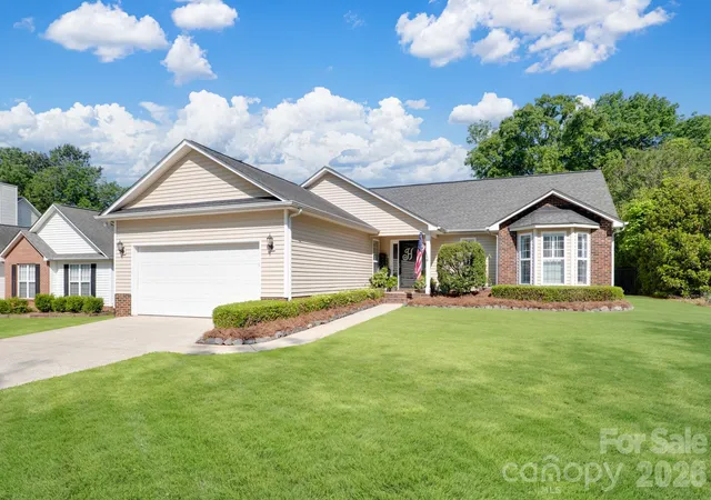 1st image of 7224 Swans Run Rd, Charlotte, NC 28226 | MLS# 4370419