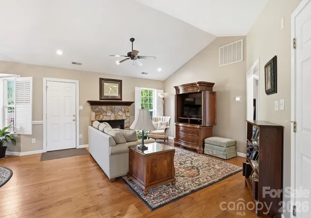 3rd image of 7224 Swans Run Rd, Charlotte, NC 28226 | MLS# 4370419