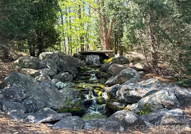 Photo 4 of Land for sale at 284 Bear Cliff Cir, Nebo, NC 28761 | MLS# 4370485 | Listing updated on 2026-08-15