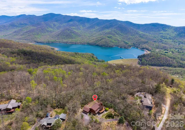 Homes for sale in Black Mountain, NC | 6 Orchard Knob Ln, Black Mountain, NC 28711 | MLS# 4370496