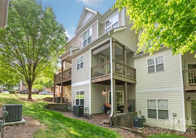 33rd image of 7111 Founders Club Ct, Charlotte, NC 28269 | MLS# 4370503