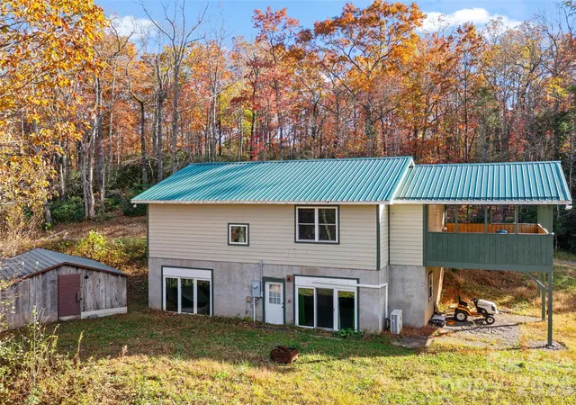 28th image of 219 Raven Rock Ln, Burnsville, NC 28714 | MLS# 4370533