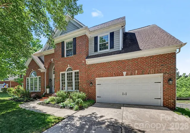 1st image of 6213 Knightsgate Ct, Charlotte, NC 28269 | MLS# 4370550