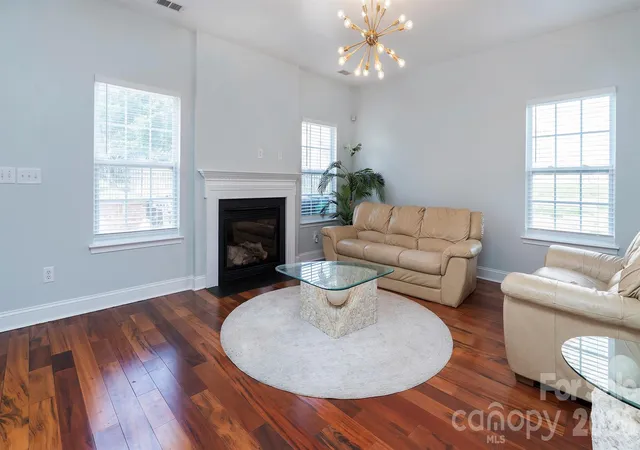 4th image of 16731 Macanthra Dr, Charlotte, NC 28213 | MLS# 4370556