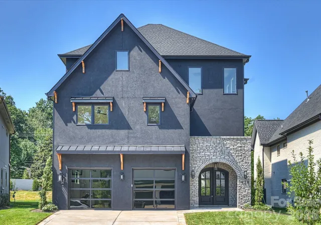 Single family home for sale at 927 Laurel Crk Ln, Charlotte, NC 28211 | MLS# 4370623
