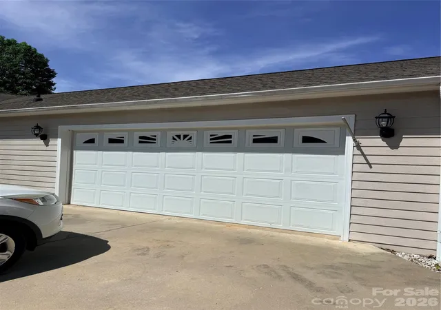 5th image of 2498 Melvin Propst Dr, Morganton, NC 28655 | MLS# 4370673
