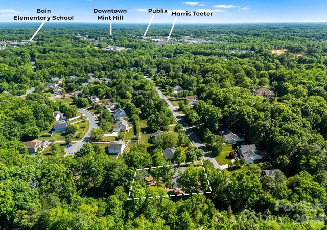 Photo 3 of Single family home for sale at 7536 Hannah Alexander Ln, Mint Hill, NC 28227 | MLS# 4370708 | Listing updated on 2026-09-30