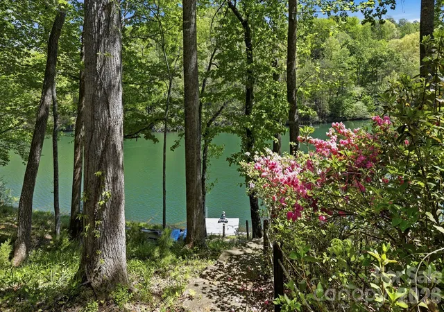 4th image of 116 Teal Ln, Lake Lure, NC 28746 | MLS# 4370726