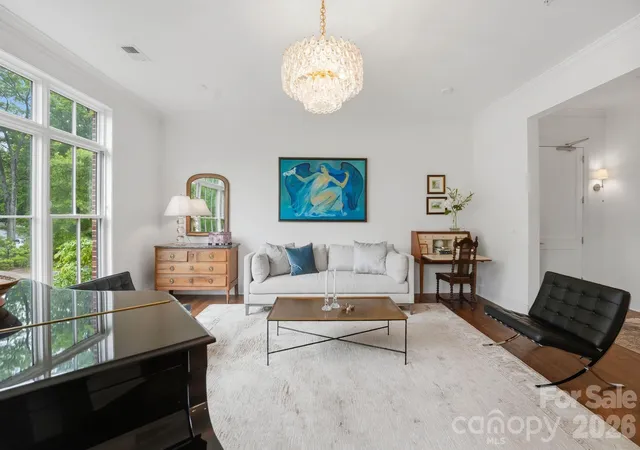5th image of 2312 Selwyn Ave #202, Charlotte, NC 28207 | MLS# 4370763