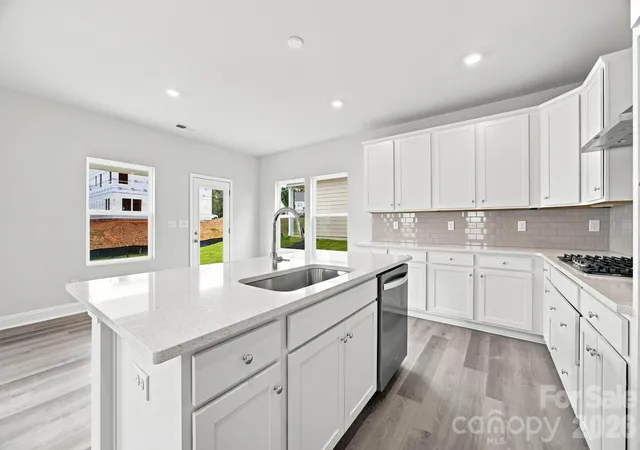 Photo 4 of Single family home for sale at 1039 Rocking Horse Rd, Indian Trail, NC 28079 | MLS# 4370781 | Listing updated on 2026-09-22