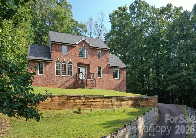 Photo 3 of Single family home for sale at 1064 Skye Dr, Pisgah Forest, NC 28768 | MLS# 4370821 | Listing updated on 2026-08-29