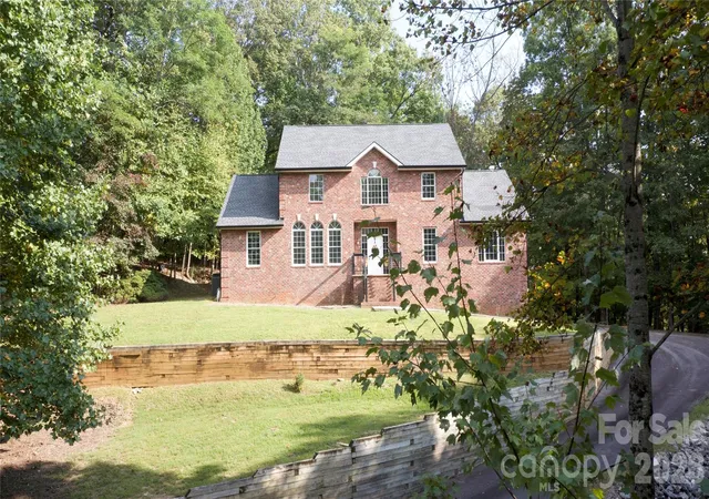 Photo 1 of Single family home for sale at 1064 Skye Dr, Pisgah Forest, NC 28768 | MLS# 4370821 | Listing updated on 2026-08-29