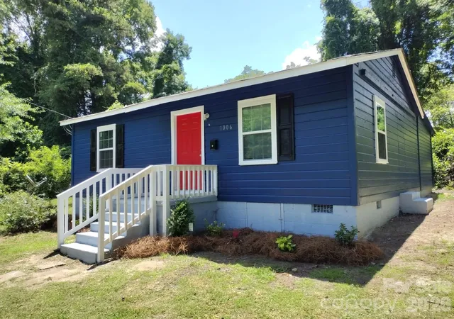 Homes for sale in Shelby, NC | 1006 Gum St, Shelby, NC 28150 | MLS# 4370849