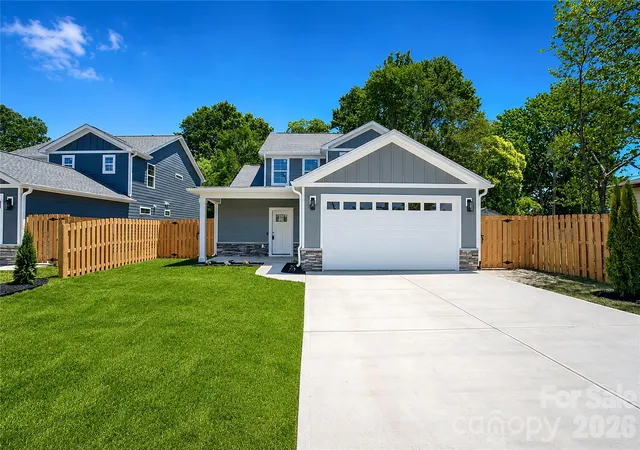 Photo 1 of Single family home for sale at 13214 S Church St, Huntersville, NC 28078 | MLS# 4370875 | Listing updated on 2026-09-24