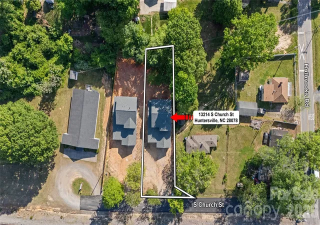 Photo 2 of Single family home for sale at 13214 S Church St, Huntersville, NC 28078 | MLS# 4370875 | Listing updated on 2026-09-24
