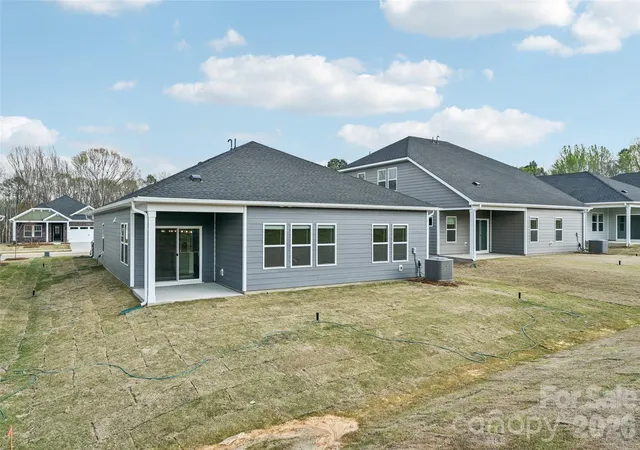 Homes for sale in York, SC | 883 Santina Ave, York, SC 29745 | MLS# 4370898
