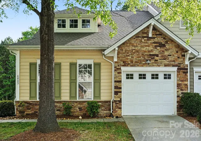 1st image of 6005 Pale Moss Ln, Charlotte, NC 28269 | MLS# 4370980