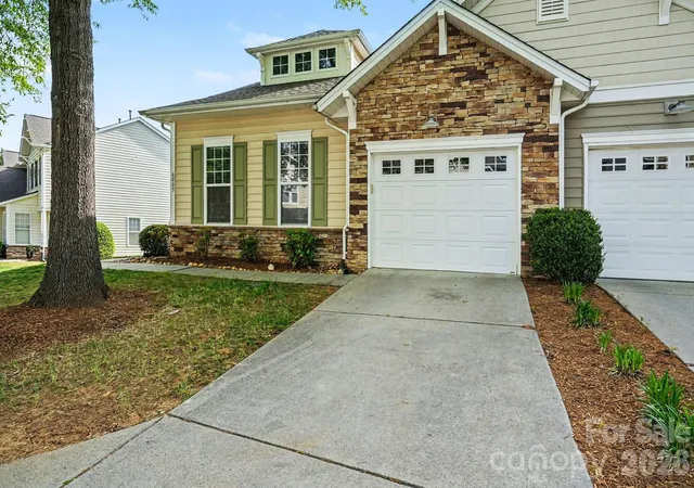 2nd image of 6005 Pale Moss Ln, Charlotte, NC 28269 | MLS# 4370980
