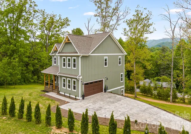 4th image of 17 Baxter Woods Ln, Candler, NC 28715 | MLS# 4370990