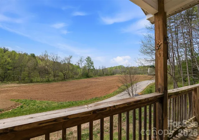 Photo 4 of Single family home for sale at 26 Brigman Rd, Weaverville, NC 28787 | MLS# 4371036 | Listing updated on 2026-04-18