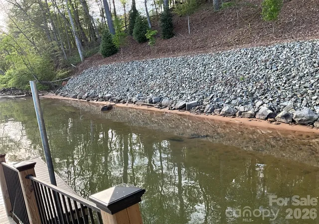4th image of 105 Beacon Ridge Dr, Connelly Springs, NC 28612 | MLS# 4371047