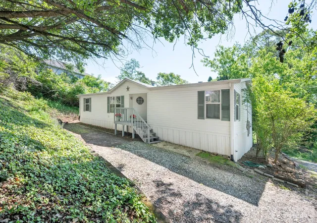 image of 66 Green Oak Rd, Asheville, NC 28804 | MLS# 4371063