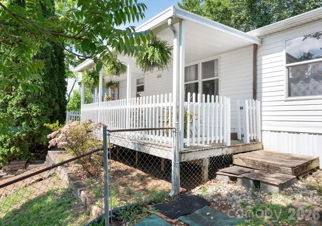 image of 66 Green Oak Rd, Asheville, NC 28804 | MLS# 4371063