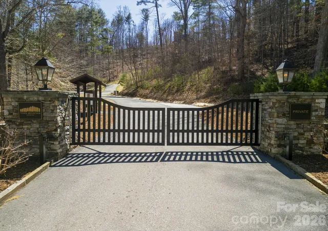 27th image of 86 Bartrams Walk Dr #14, Asheville, NC 28804 | MLS# 4371184