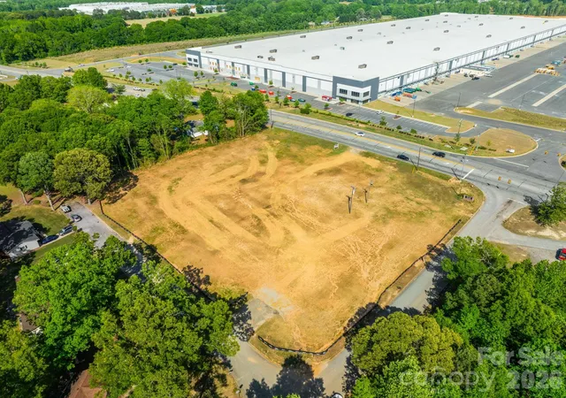 5th image of 7770 Augusta Rd, Piedmont, SC 29673 | MLS# 4371240