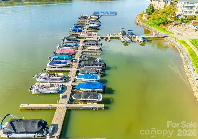 Homes for sale in Charlotte, NC | 9709 Emerald Point Dr #12, Charlotte, NC 28278 | MLS# 4371327