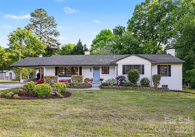 Homes for sale in Salisbury, NC | 1209 Arbor Dr, Salisbury, NC 28144 | MLS# 4371444