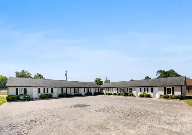 1st image of 1655 Webb St, Gastonia, NC 28052 | MLS# 4371466