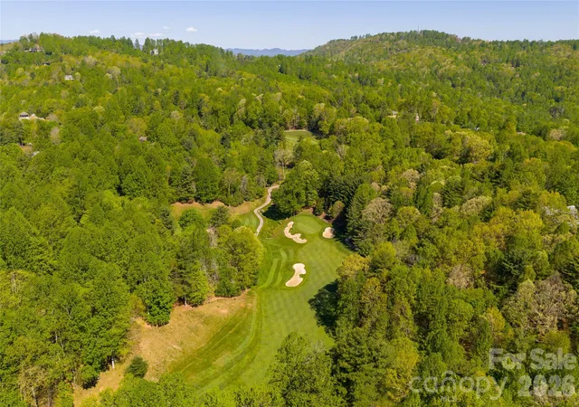 3rd image of 7 Cooper Cvs S, Hendersonville, NC 28739 | MLS# 4371497