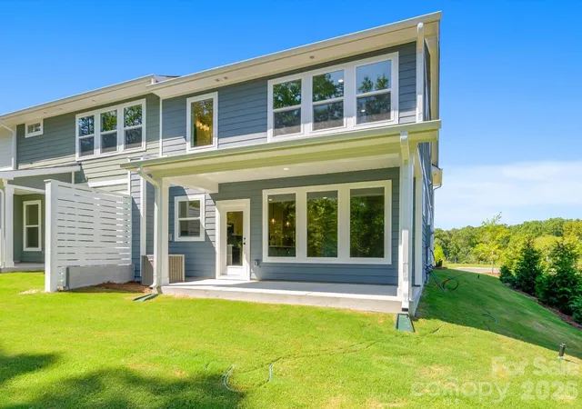 Photo 2 of Townhouse for sale at 284 Alluvium Ln, Waxhaw, NC 28173 | MLS# 4371507 | Listing updated on 2026-09-05