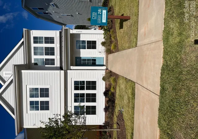 Single family home for sale at 5420 Holw Branch Rd, Charlotte, NC 28278 | MLS# 4371525