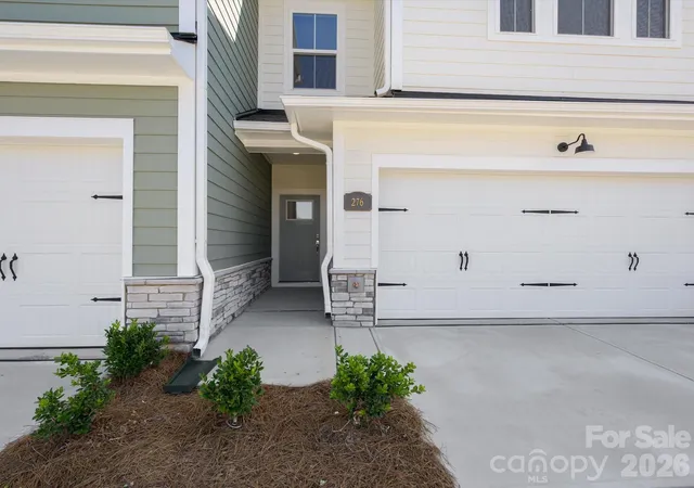 Photo 2 of Townhouse for sale at 276 Alluvium Ln, Waxhaw, NC 28173 | MLS# 4371540 | Listing updated on 2026-10-04