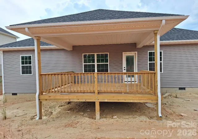 Photo 3 of Single family home for sale at 140 Kerr Walk Dr #22, Statesville, NC 28677 | MLS# 4371543 | Listing updated on 2026-10-06