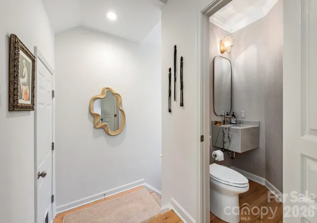 3rd image of 367 W 7Th St, Charlotte, NC 28202 | MLS# 4371550