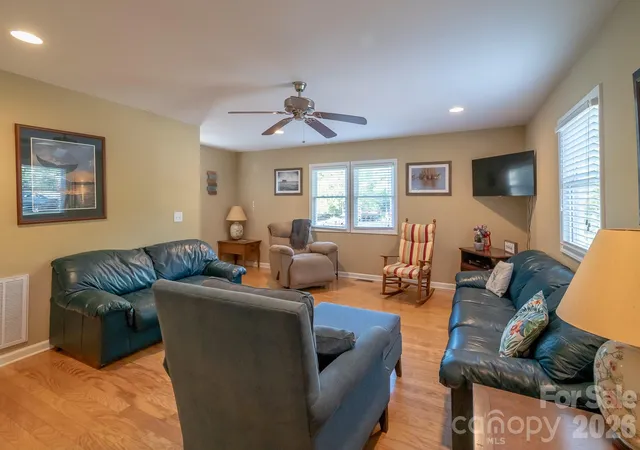 3rd image of 150 Pinehaven Ln, New London, NC 28127 | MLS# 4371563