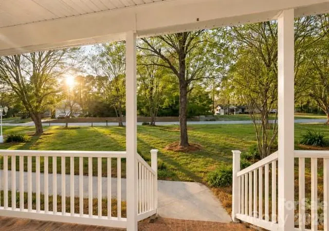 Photo 4 of Single family home for sale at 8225 Kensington Ln, Harrisburg, NC 28075 | MLS# 4371602 | Listing updated on 2026-09-13