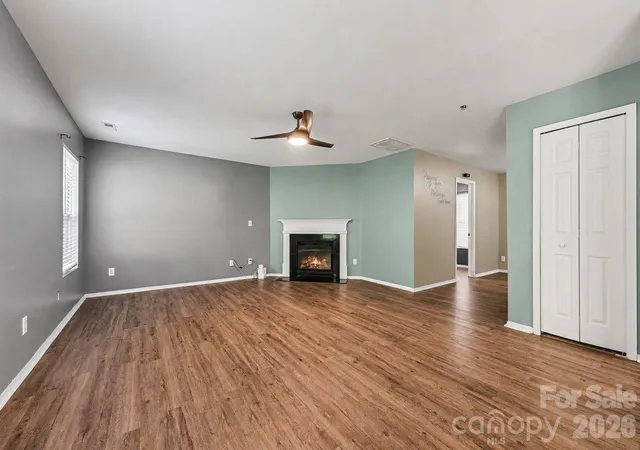 3rd image of 9423 Swallow Tail Ln, Charlotte, NC 28269 | MLS# 4371778