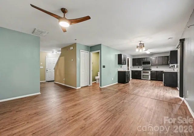 5th image of 9423 Swallow Tail Ln, Charlotte, NC 28269 | MLS# 4371778