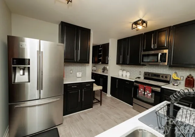 4th image of 6135 Blue Ash Ln, Charlotte, NC 28215 | MLS# 4371813