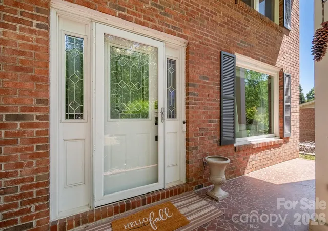 Photo 3 of Single family home for sale at 6070 Ferncliff Dr, Concord, NC 28027 | MLS# 4371850 | Listing updated on 2026-09-22