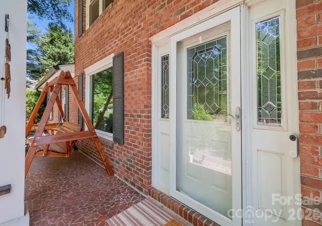Photo 4 of Single family home for sale at 6070 Ferncliff Dr, Concord, NC 28027 | MLS# 4371850 | Listing updated on 2026-09-22