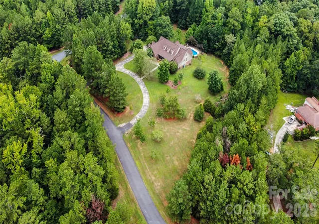 32nd image of 507 Crown Ct, Richburg, SC 29729 | MLS# 4371856