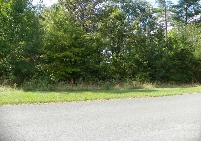 Homes for sale in New London, NC | 212 Whisper Lake Dr, New London, NC 28127 | MLS# 4371872