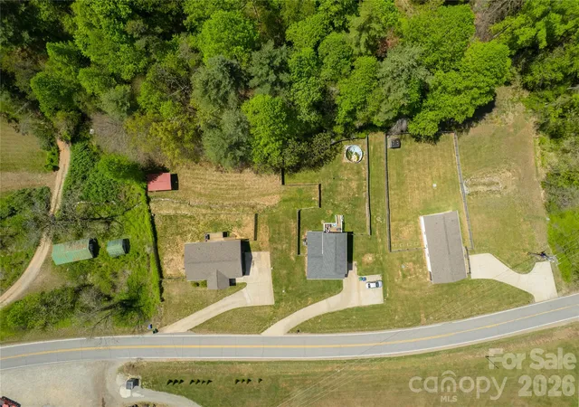 Homes for sale in Leicester, NC | 3674 New Leicester Hwy, Leicester, NC 28748 | MLS# 4371916