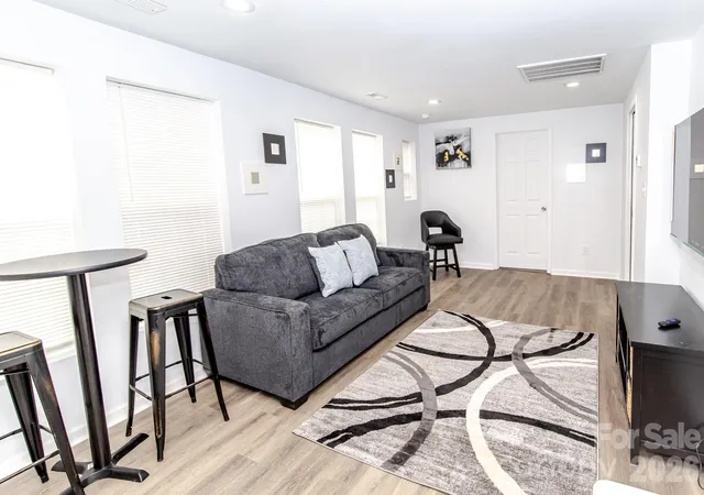 Photo 2 of House for sale at 1101 N Main St, Salisbury, NC 28144 | MLS# 4371932 | Listing updated on 2026-09-04